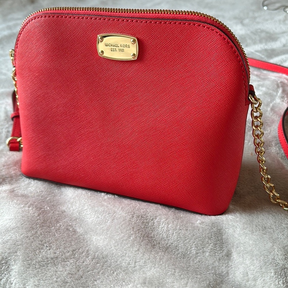 Michael Kors Cindy Dome Crossbody Bag in Berry